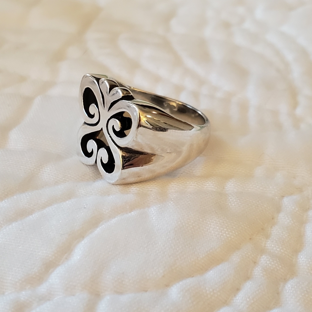 James Avery Butterfly ring